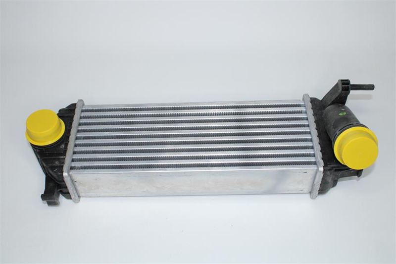 MOTORTEC Intercooler ( Klipsli - Gecmeli) Kangoo III 1.5 Dci