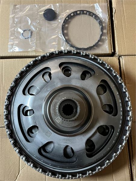 OEM URUNLERI Debriyaj Seti M5M Captur II Clio V Kadjar Koleos II Megane IV Talisman