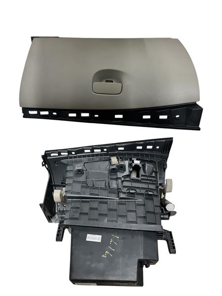 OEM URUNLERI Torpido Kapak Komple Megane III Fluence